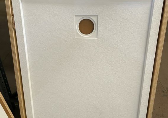 1000x800 Fiora Shower Tray inc. Waste Cover